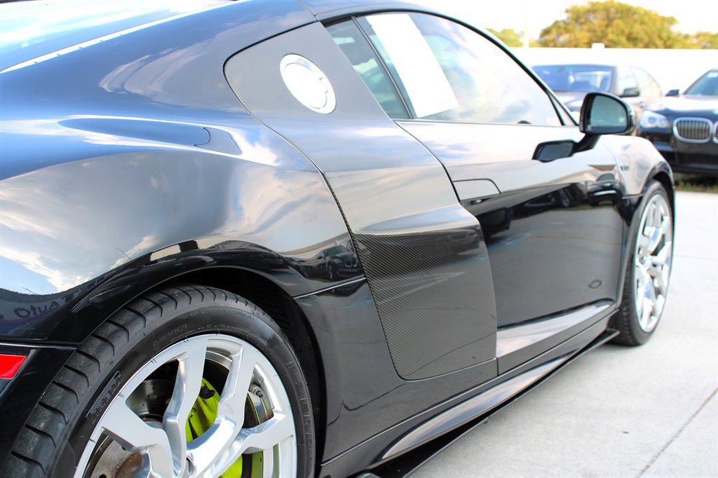 Used 2010 Audi R8 V10 image 13