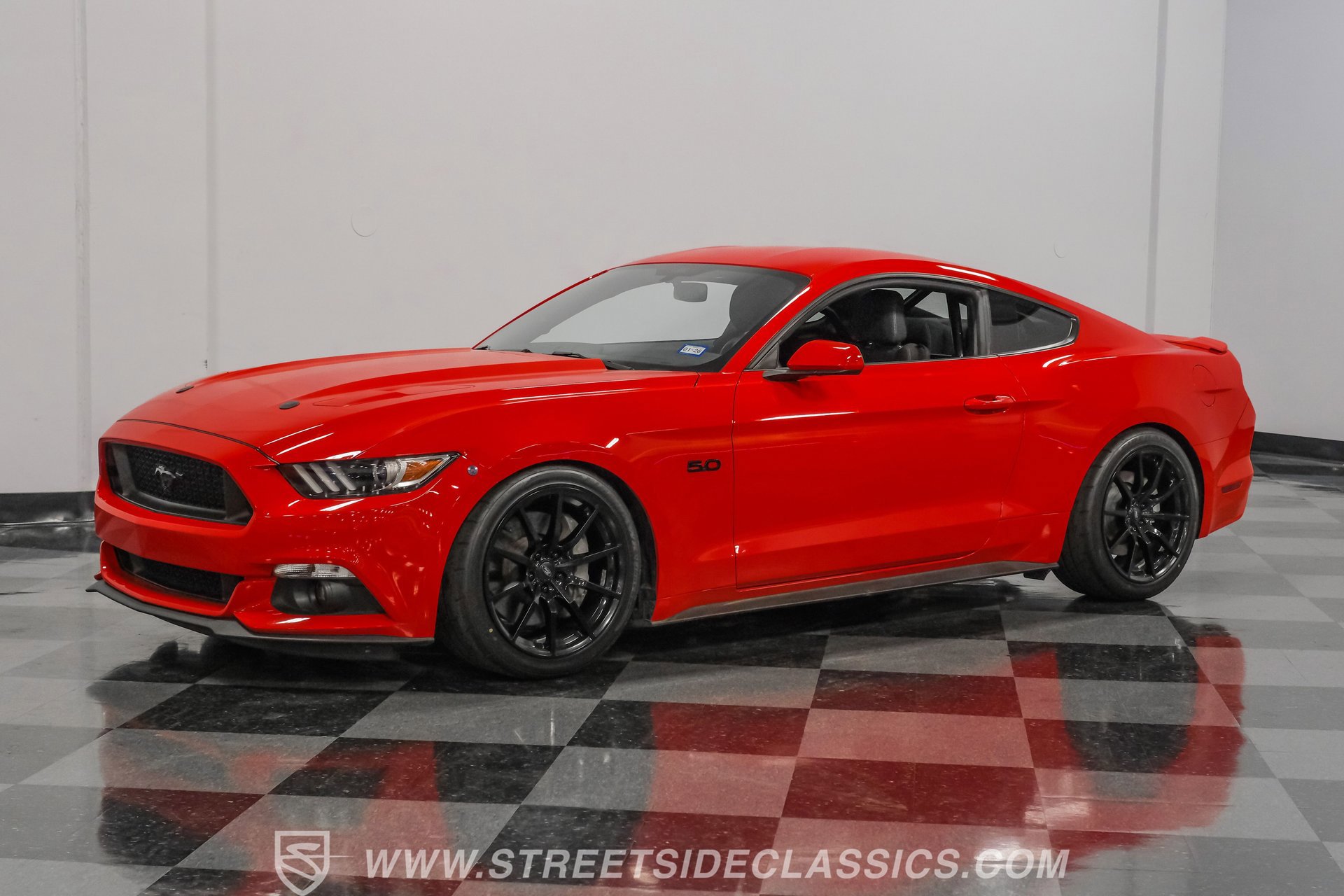 Used 2017 Ford Mustang GT image 5