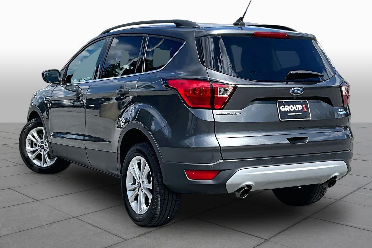 Used 2019 Ford Escape SEL AWD/4WD image 12
