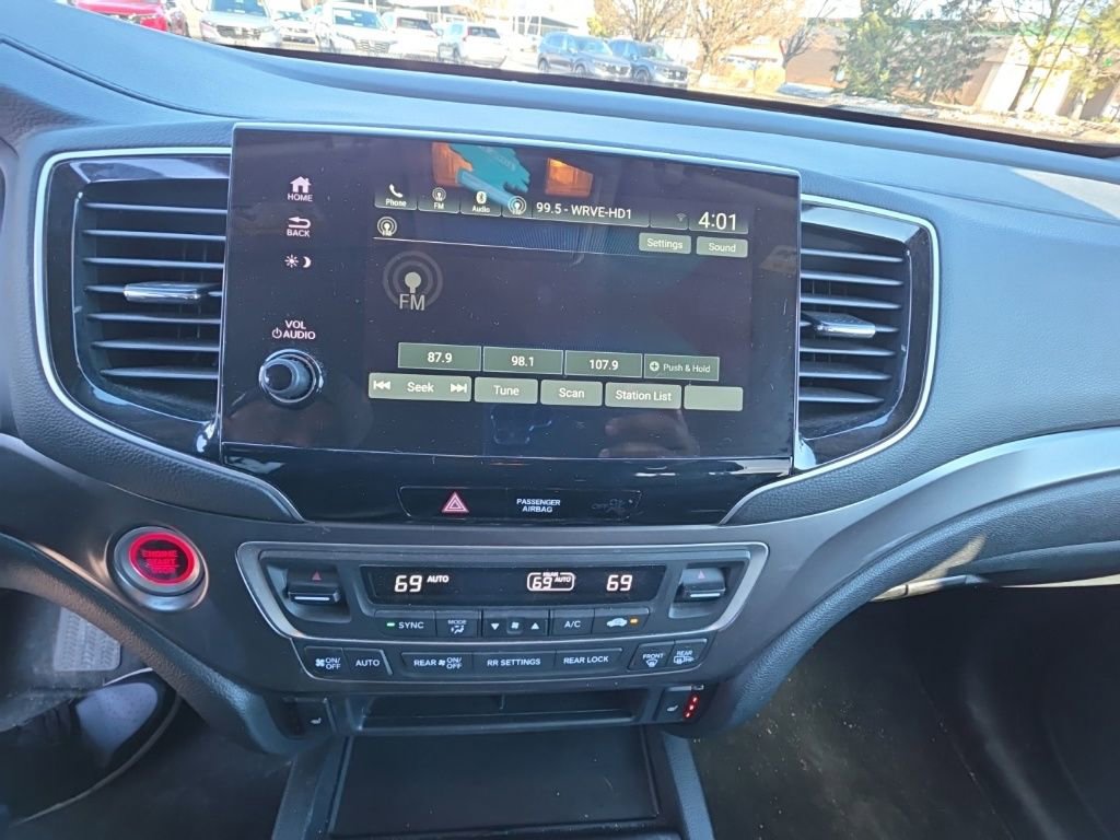 Used 2020 Honda Pilot EX image 15