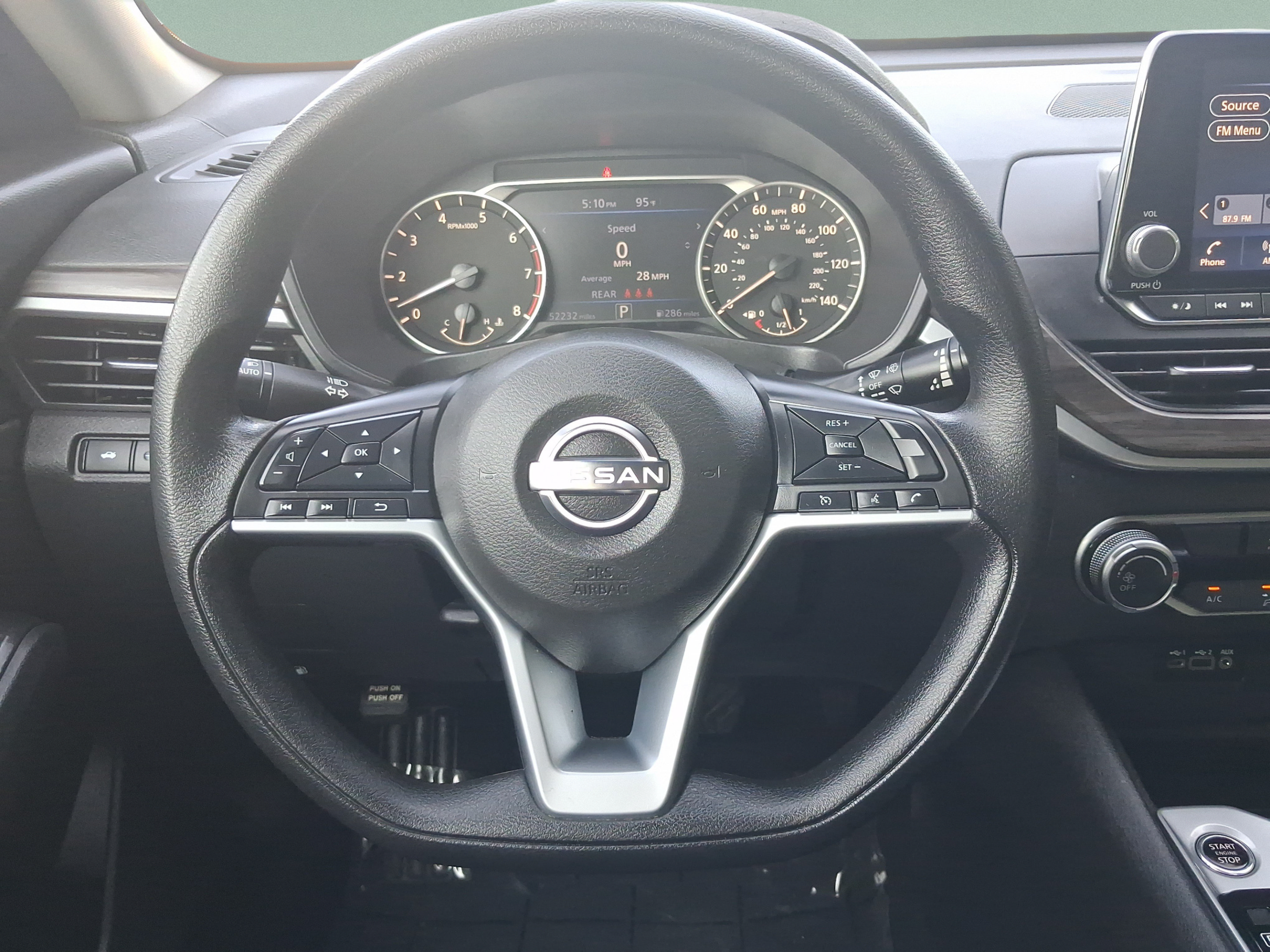 Used 2025 Nissan Altima 2.5 SV FWD image 17