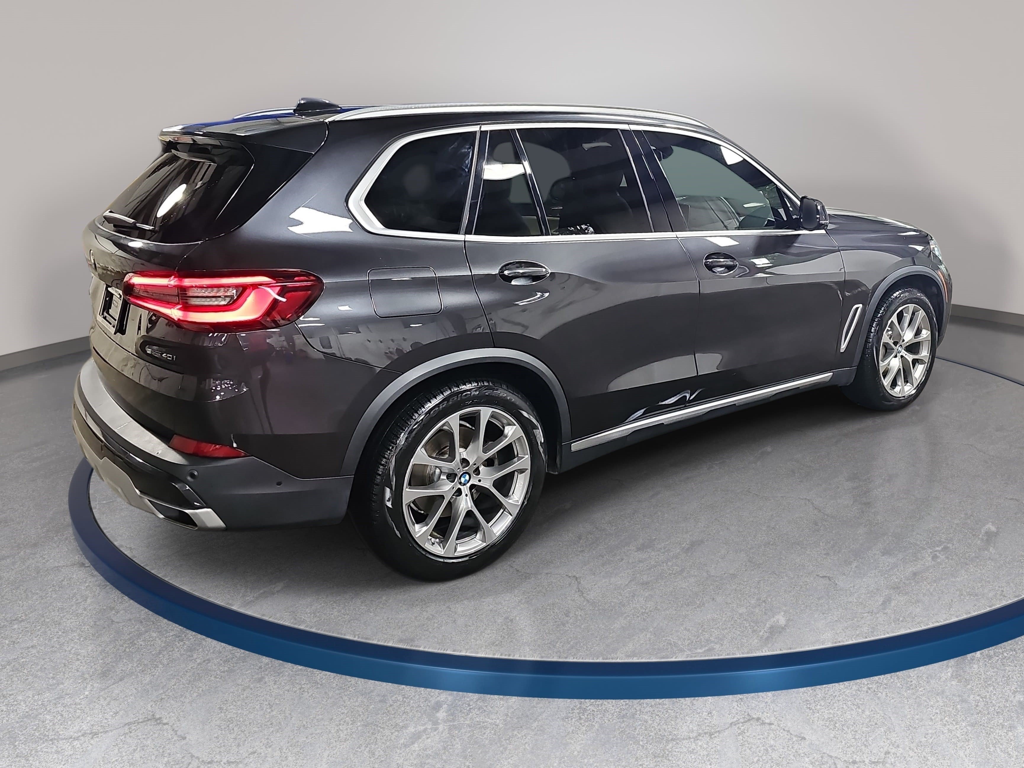 Used 2021 BMW X5 sDrive40i w/ Convenience Package RWD image 5