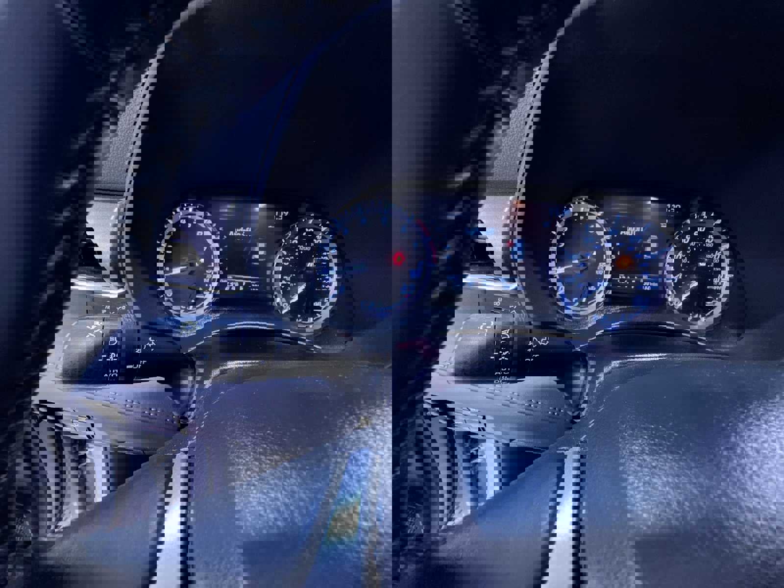 Used 2024 Toyota RAV4 LE image 18