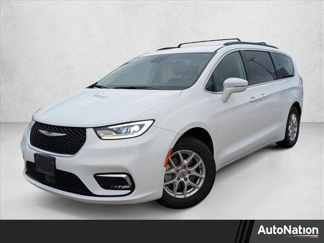 Used 2022 Chrysler Pacifica Touring-L