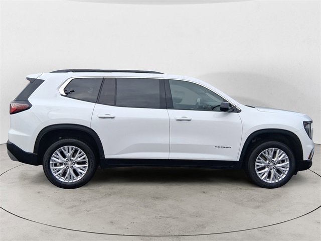 Used 2024 GMC Acadia Elevation image 6