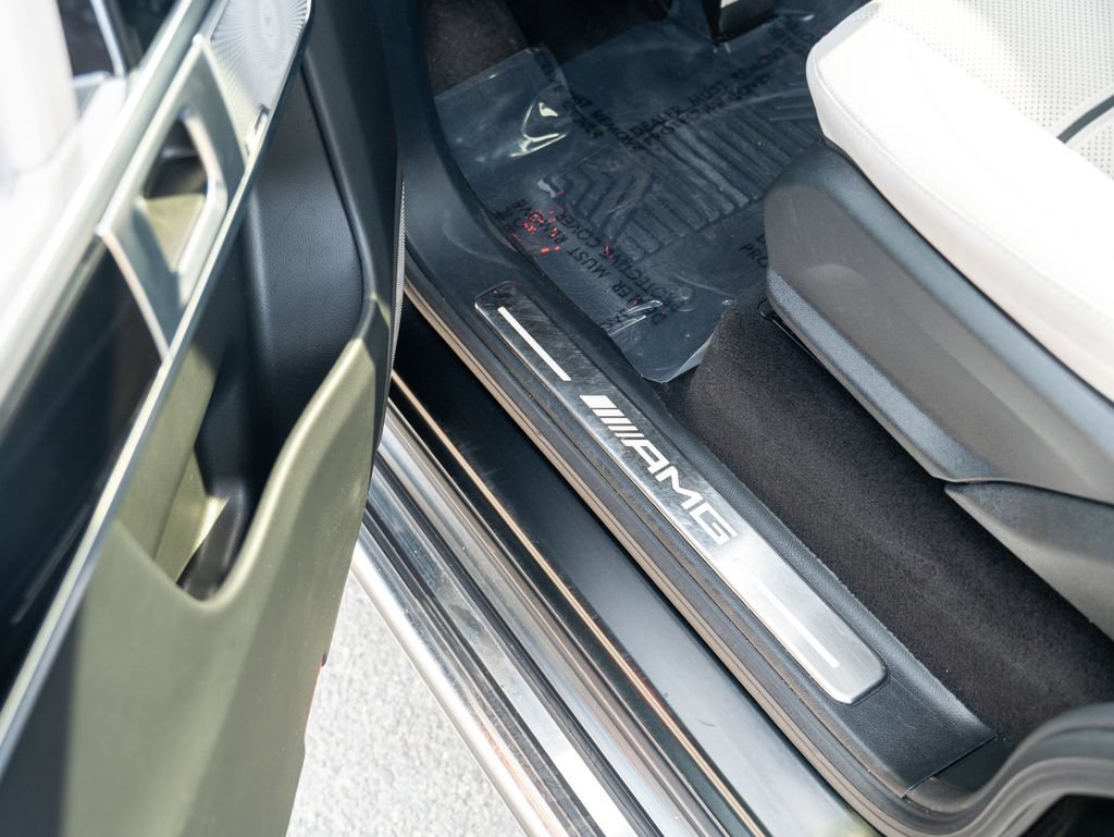 Used 2025 Mercedes-Benz G 63 AMG 4MATIC image 19