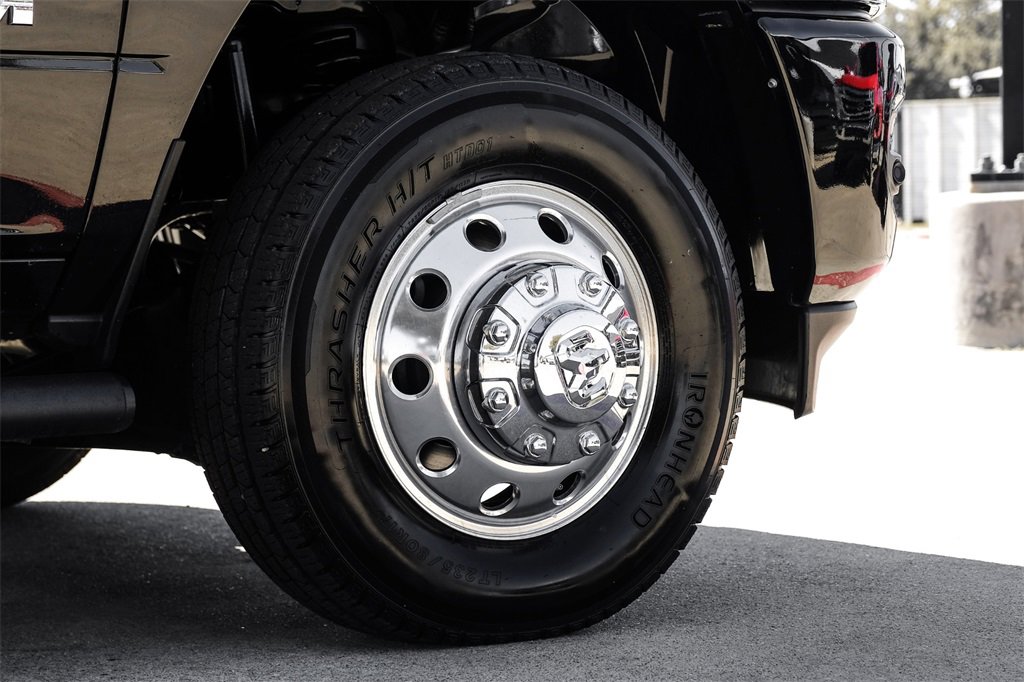 Used 2024 RAM 3500 Laramie w/ Bed Utility Group image 66