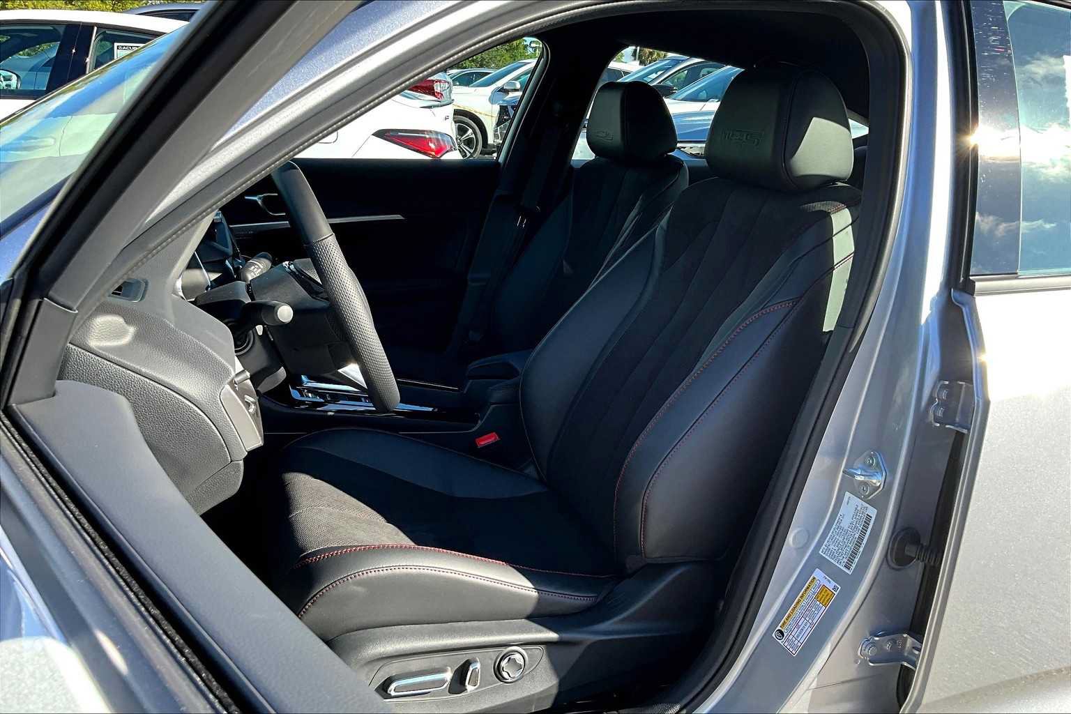 New 2026 Acura Integra Type S FWD image 9