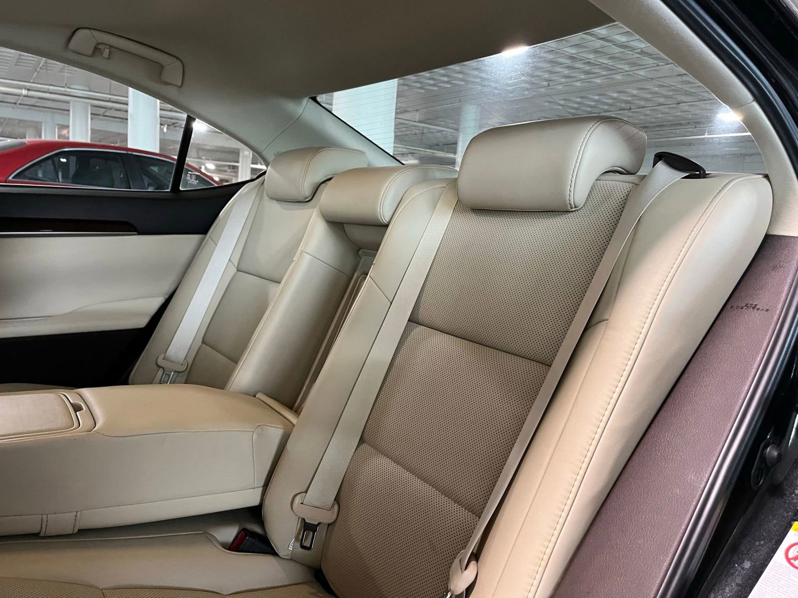 Used 2018 Lexus ES 350 w/ Premier Package FWD image 35