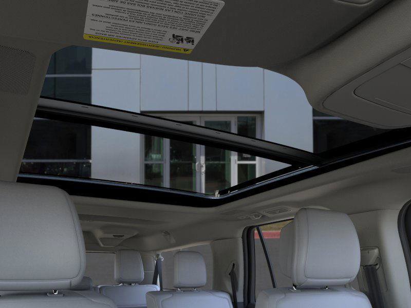 New 2026 Ford Expedition Max Platinum w/ Driver's Package image 22