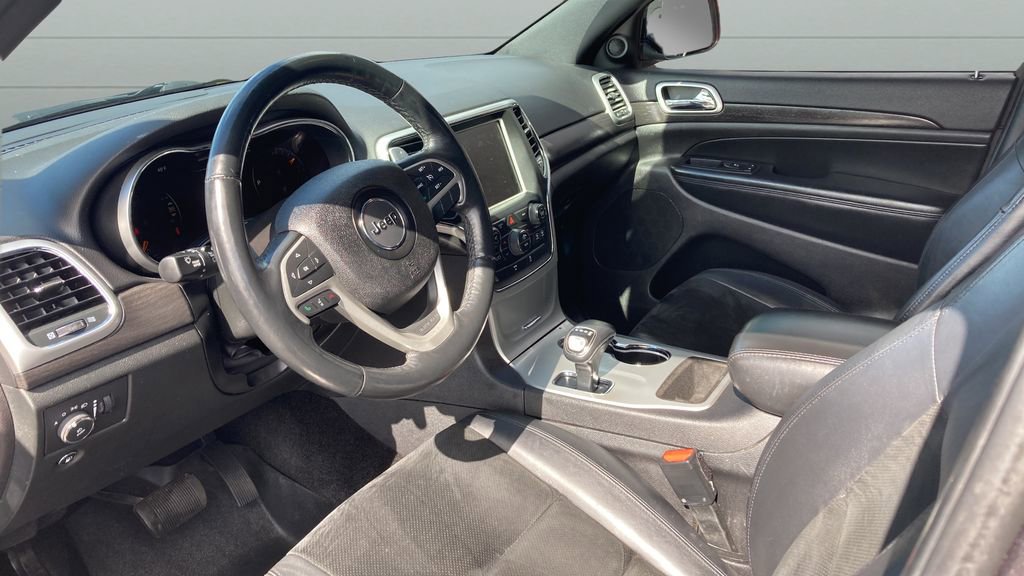 Used 2015 Jeep Grand Cherokee Altitude AWD/4WD image 26
