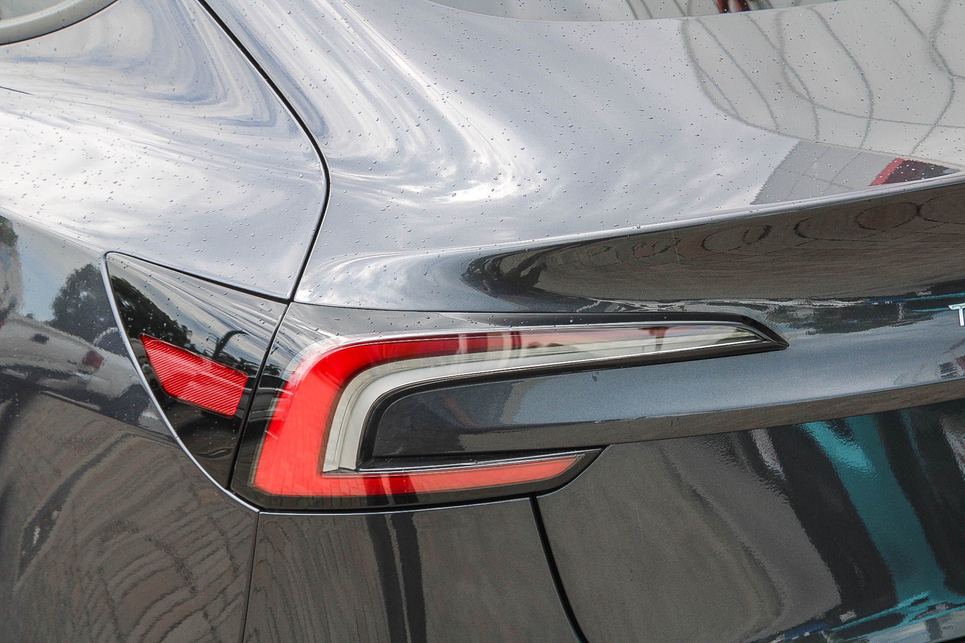 Used 2025 Tesla Model 3 Long Range RWD image 10