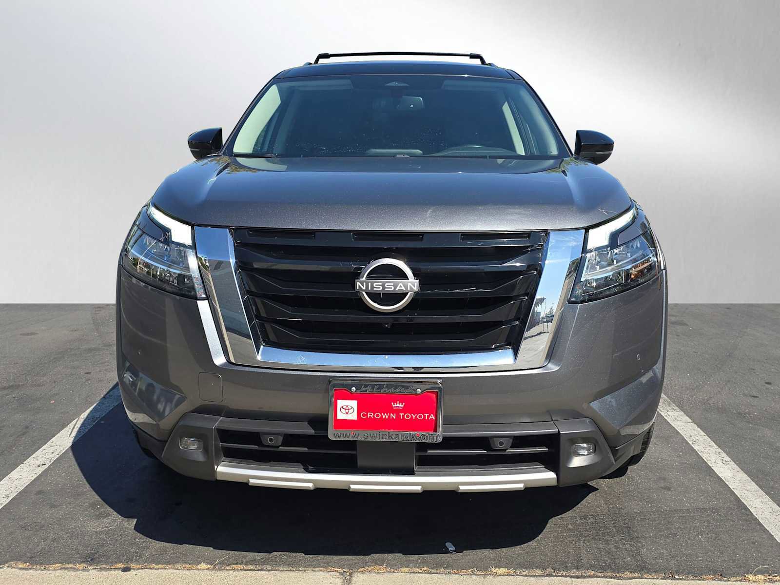 Used 2022 Nissan Pathfinder SL w/ Cargo Package image 8