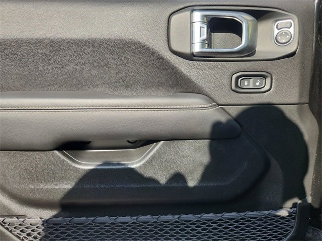 Used 2023 Jeep Wrangler Unlimited Rubicon w/ LED Lighting Group image 22