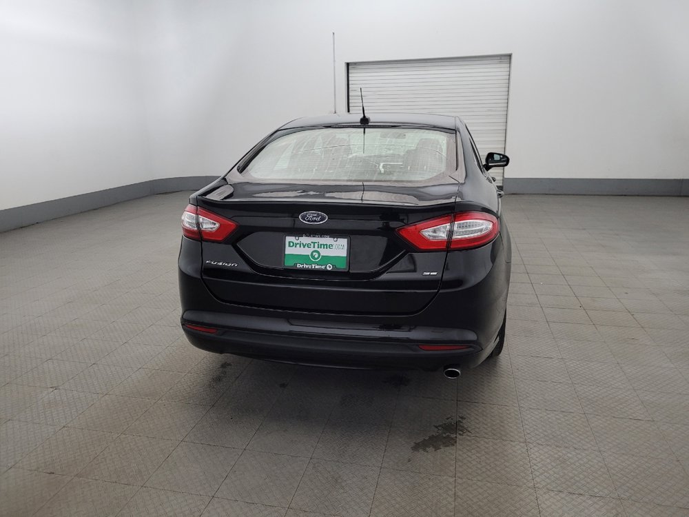 Used 2016 Ford Fusion SE image 7