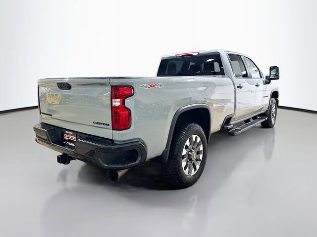 Used 2024 Chevrolet Silverado 2500 Custom w/ Custom Value Package image 7