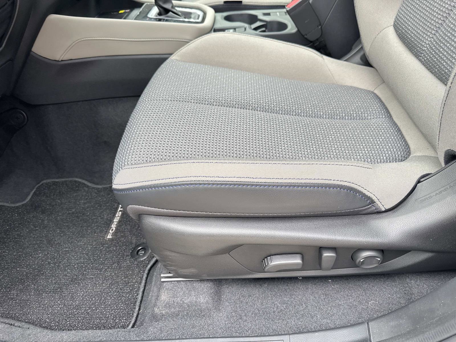 Certified 2025 Subaru Forester Premium w/ Convenience Package #1 AWD/4WD image 17