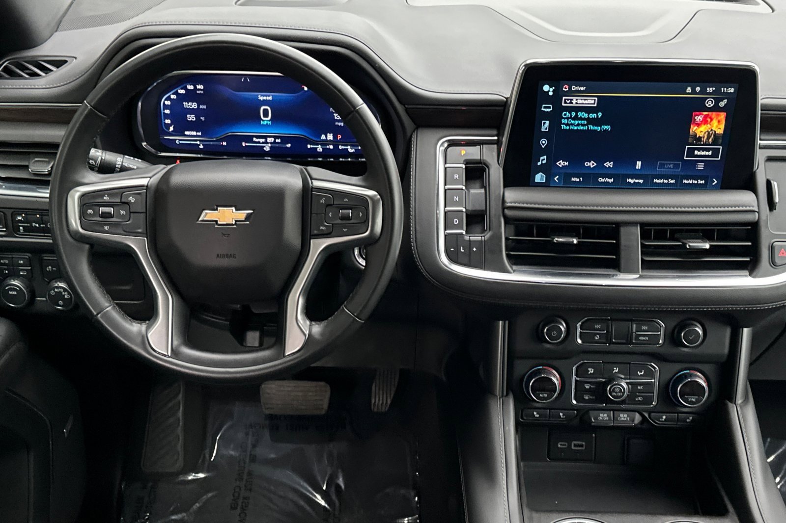 Used 2024 Chevrolet Tahoe LT image 15