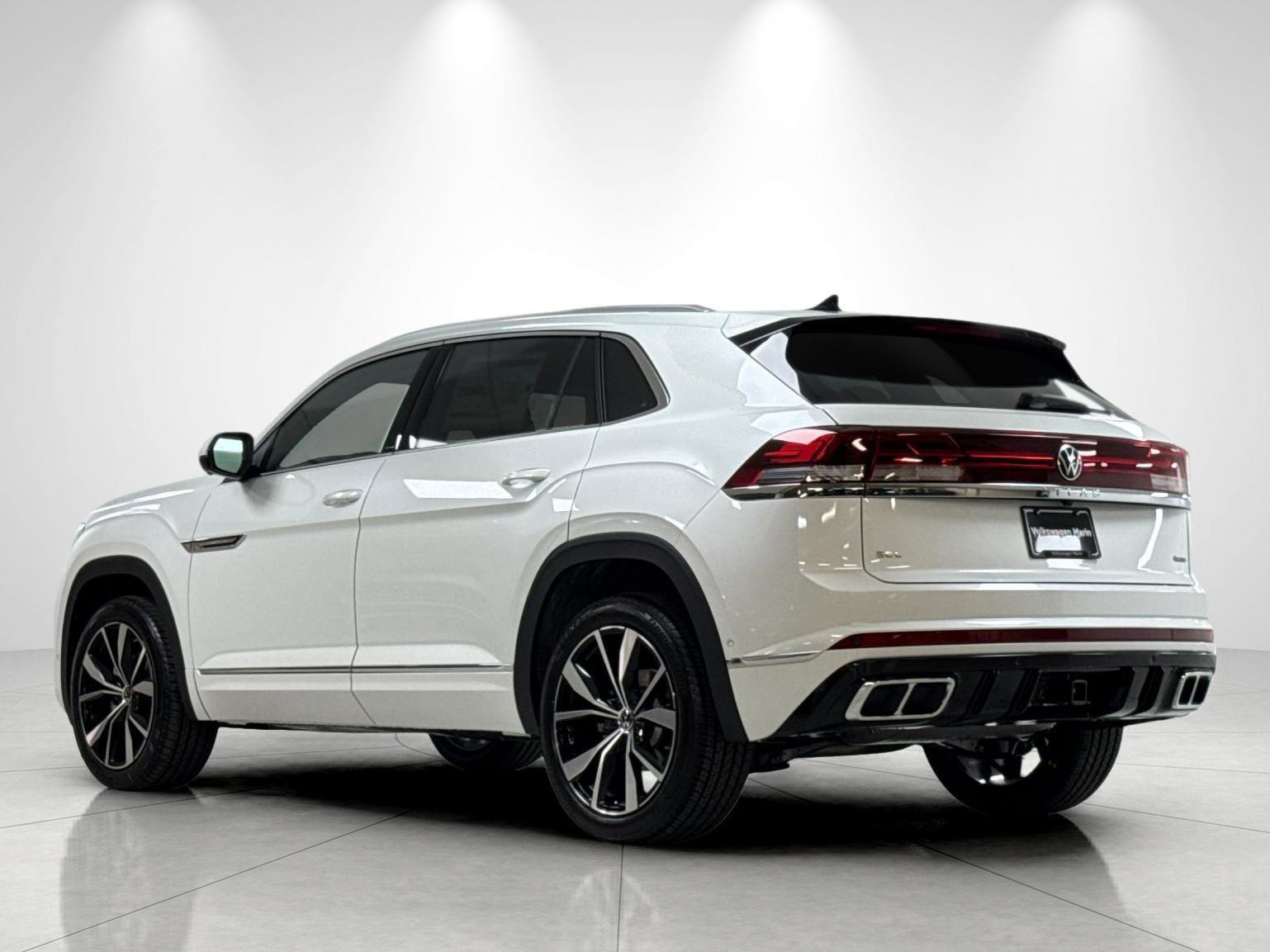 New 2026 Volkswagen Atlas Cross Sport SEL Premium R-Line AWD/4WD image 3