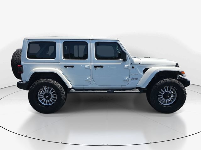Used 2023 Jeep Wrangler Unlimited Sahara w/ Cold Weather Group AWD/4WD image 2