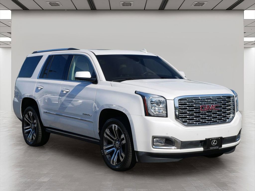 Used 2018 GMC Yukon Denali w/ Denali Ultimate Package AWD/4WD image 1
