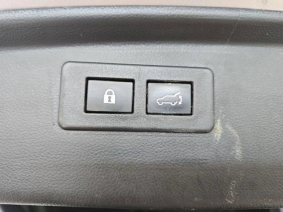 Used 2022 Subaru Outback Wilderness AWD/4WD image 31