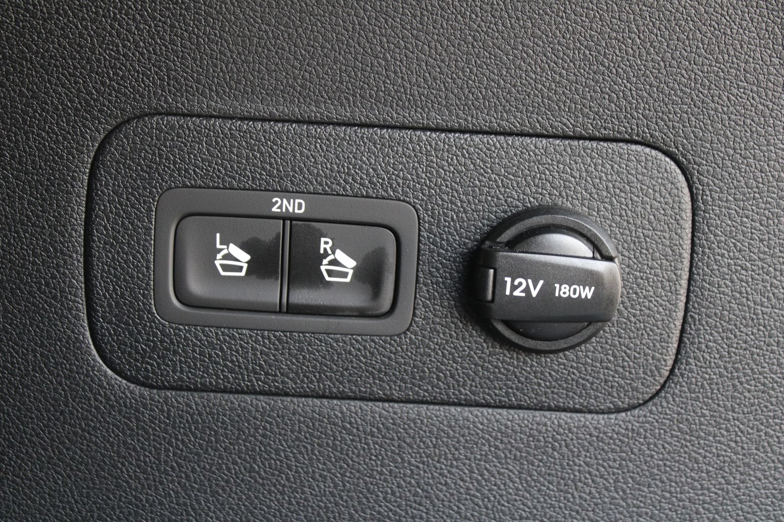 Used 2023 Hyundai Santa Fe Calligraphy AWD/4WD image 11