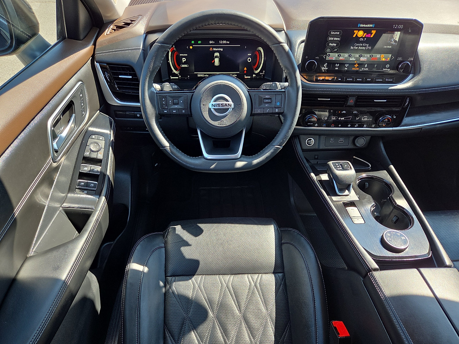 Used 2021 Nissan Rogue Platinum AWD/4WD image 12
