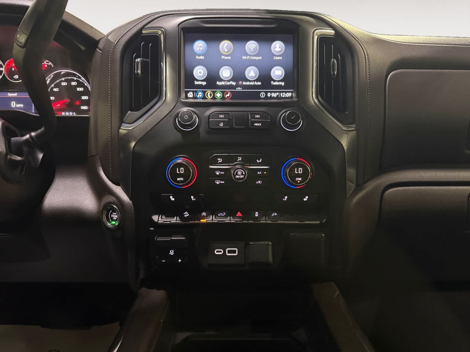 Used 2020 Chevrolet Silverado 1500 LT Trail Boss AWD/4WD image 18