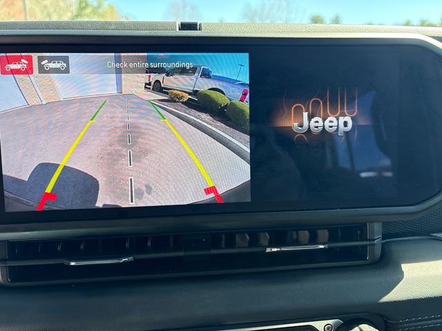 Certified 2025 Jeep Wrangler Unlimited Rubicon image 33