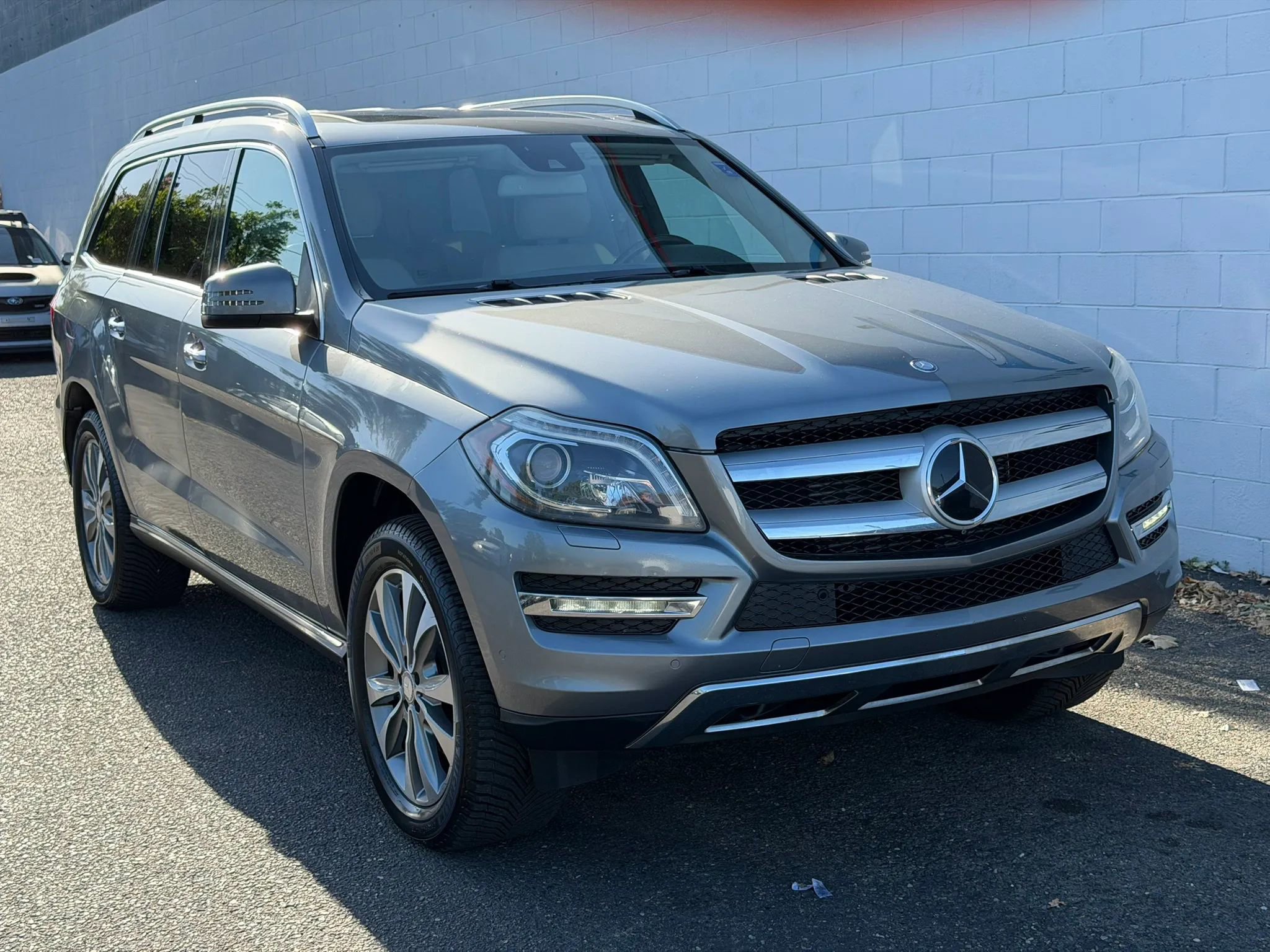 Used 2014 Mercedes-Benz GL 350 BlueTEC 4MATIC image 7