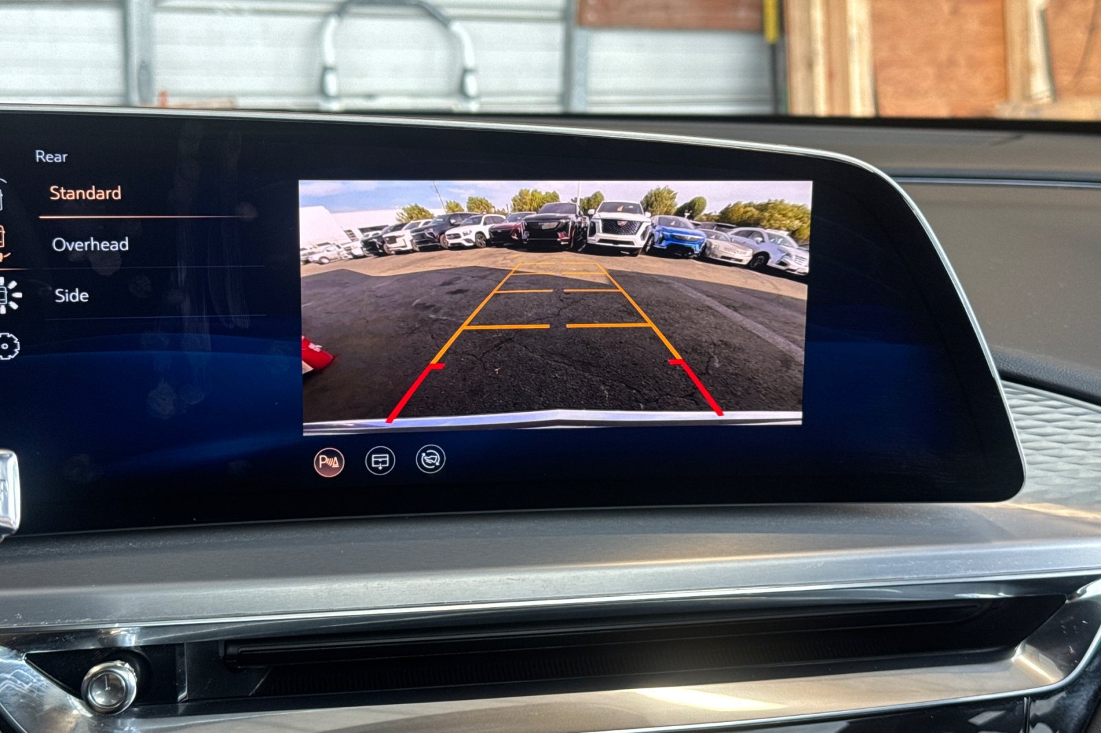 Used 2024 Cadillac Lyriq Luxury RWD image 25