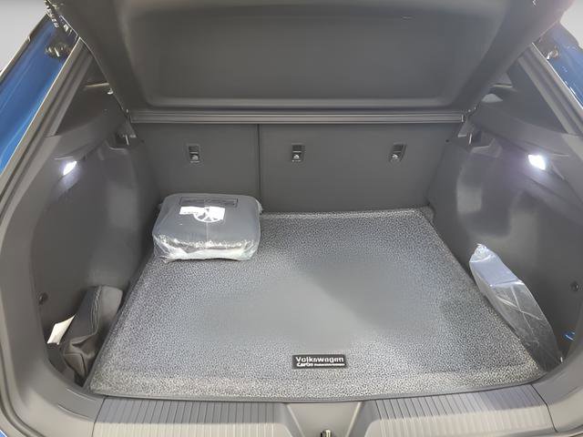 New 2025 Volkswagen ID.4 Pro image 22