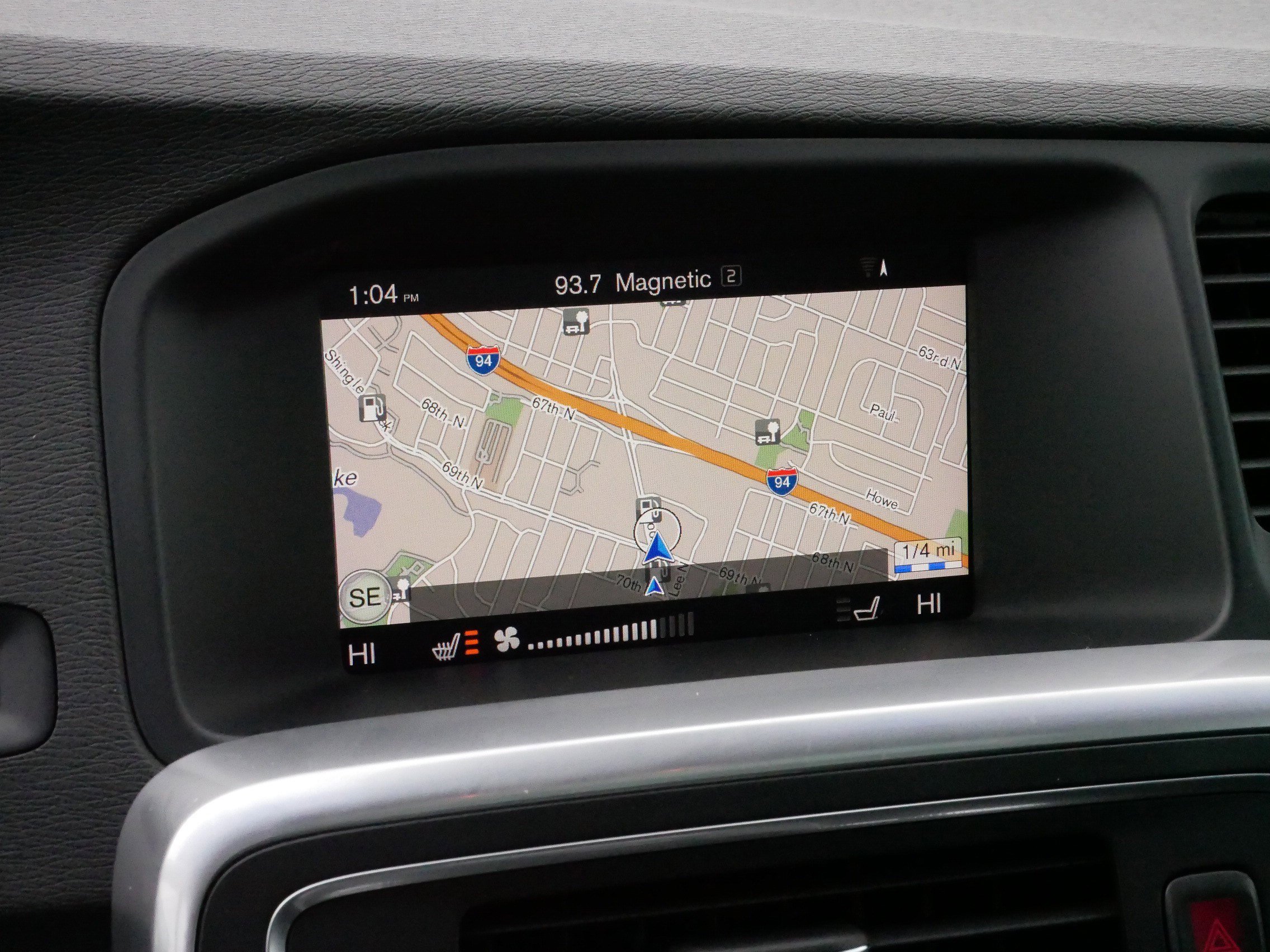 Used 2018 Volvo V60 T5 Cross Country w/ Convenience Package image 22