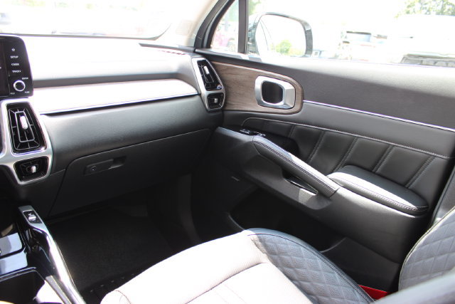 Used 2021 Kia Sorento SX Prestige AWD/4WD image 47