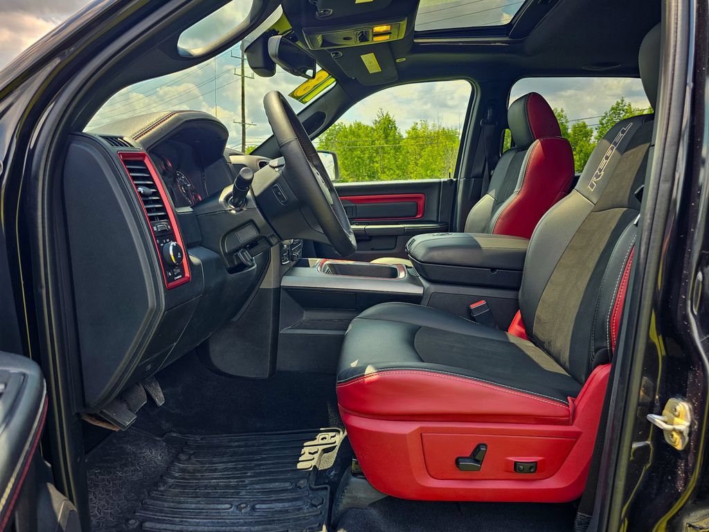 Used 2018 RAM 1500 Rebel w/ Luxury Group AWD/4WD image 14