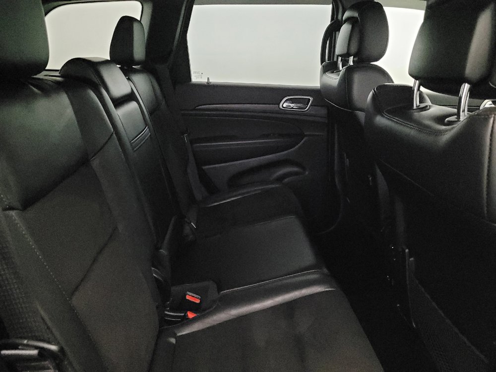 Used 2020 Jeep Grand Cherokee Altitude AWD/4WD image 19