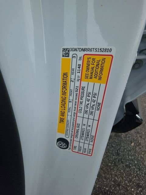 New 2026 Chevrolet Equinox EV LT image 32