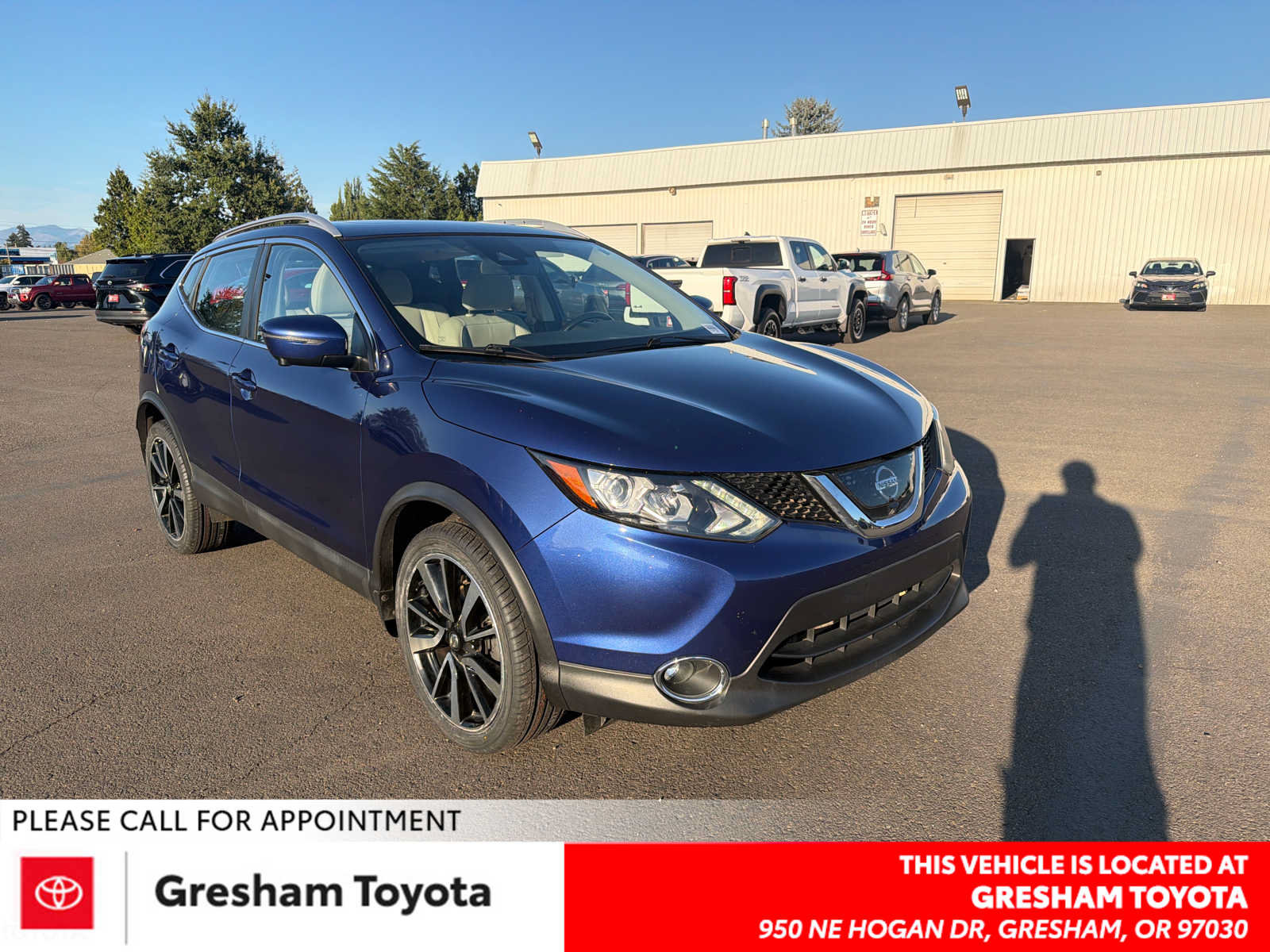 Used 2018 Nissan Rogue Sport SL w/ SL Premium Package