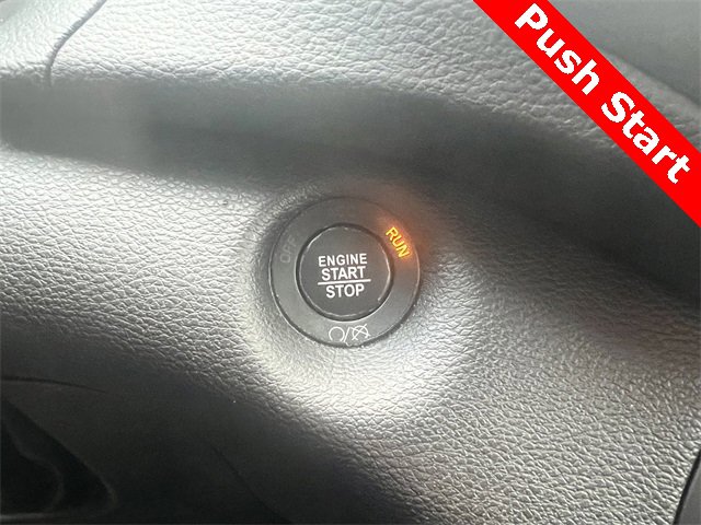 Used 2019 Jeep Cherokee Latitude Plus image 23