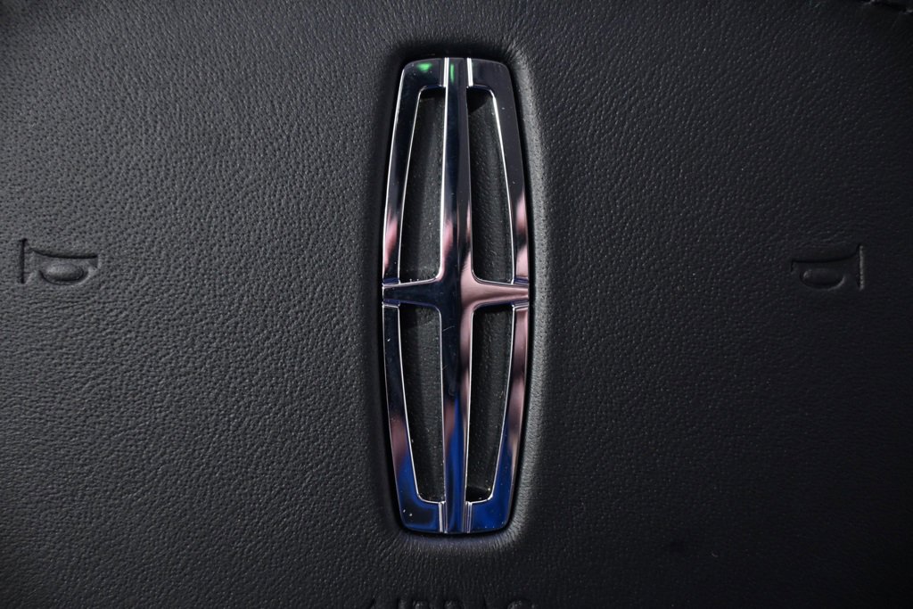 New 2025 Lincoln Navigator Reserve image 32