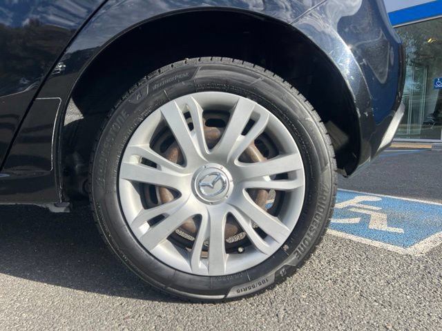 Used 2014 MAZDA MAZDA2 Sport FWD image 11