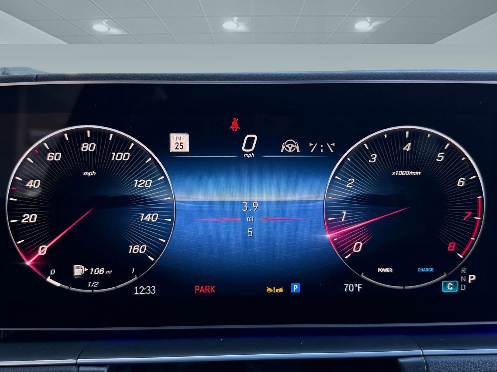 New 2026 Mercedes-Benz GLS 580 4MATIC image 14
