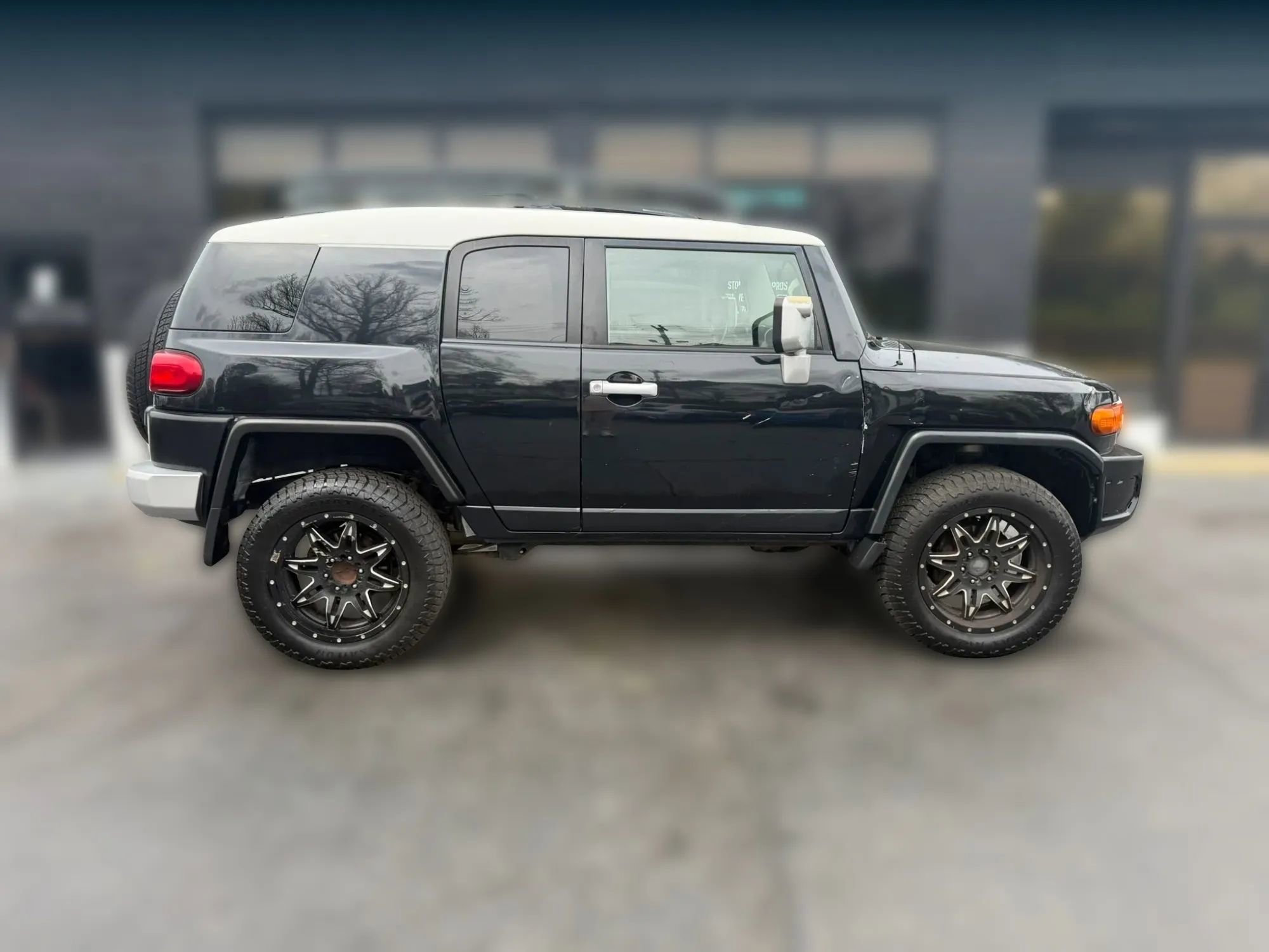 Used 2007 Toyota FJ Cruiser 4WD image 6