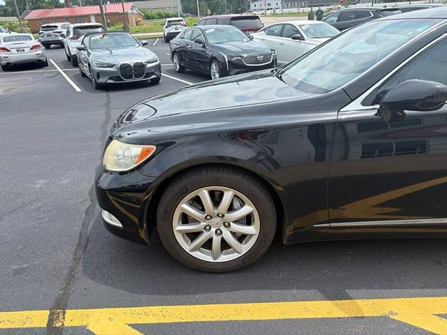 Used 2008 Lexus LS 460 RWD image 11