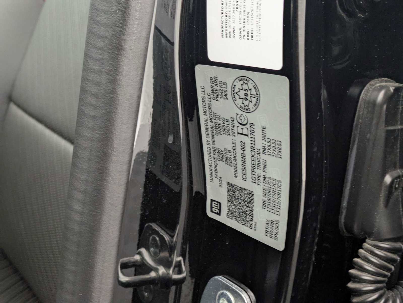 Used 2024 GMC Canyon AT4X w/ AT4X AEV Edition AWD/4WD image 35