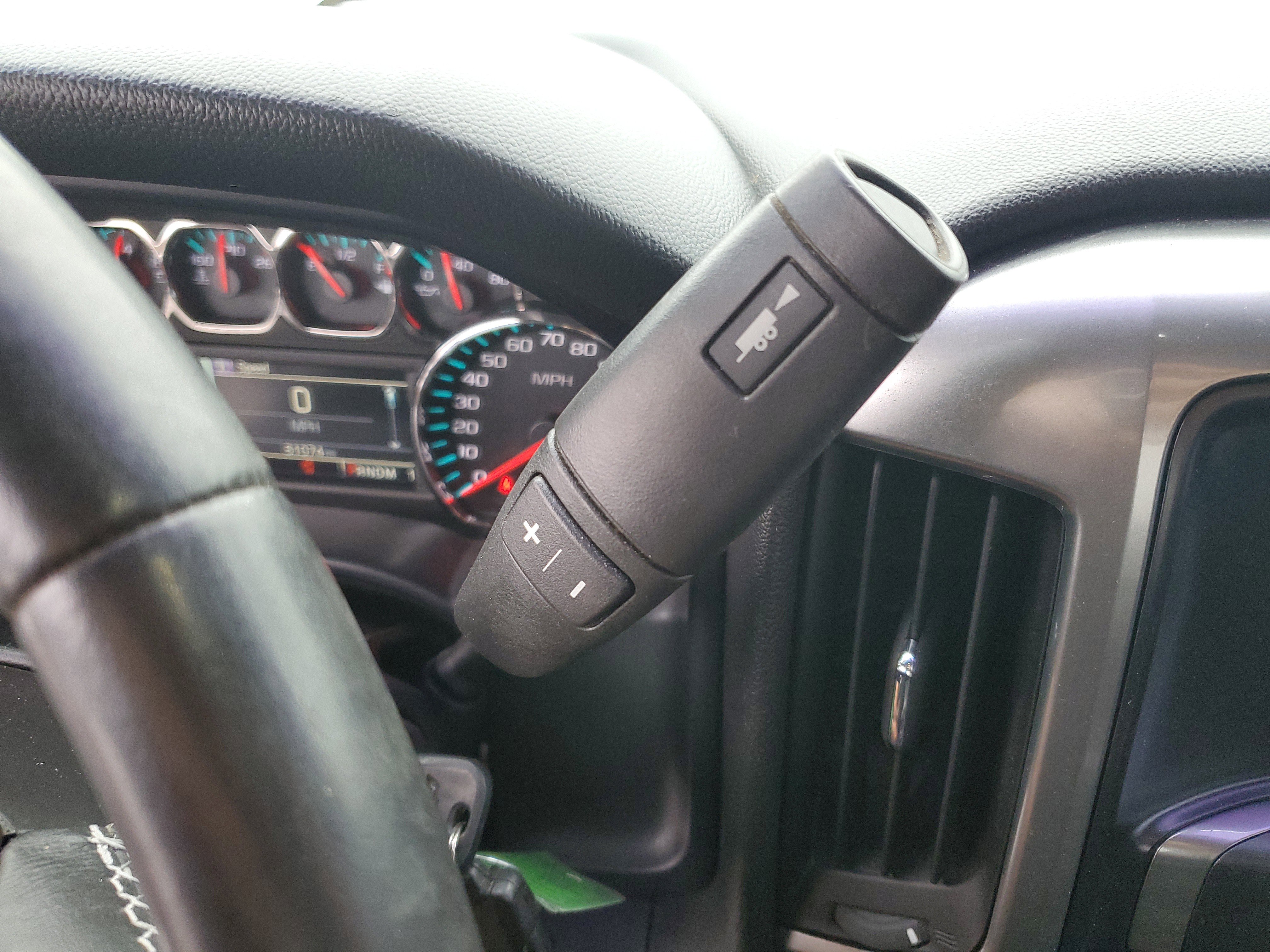 Used 2015 Chevrolet Silverado 2500 LT w/ Snow Plow Prep Package image 14