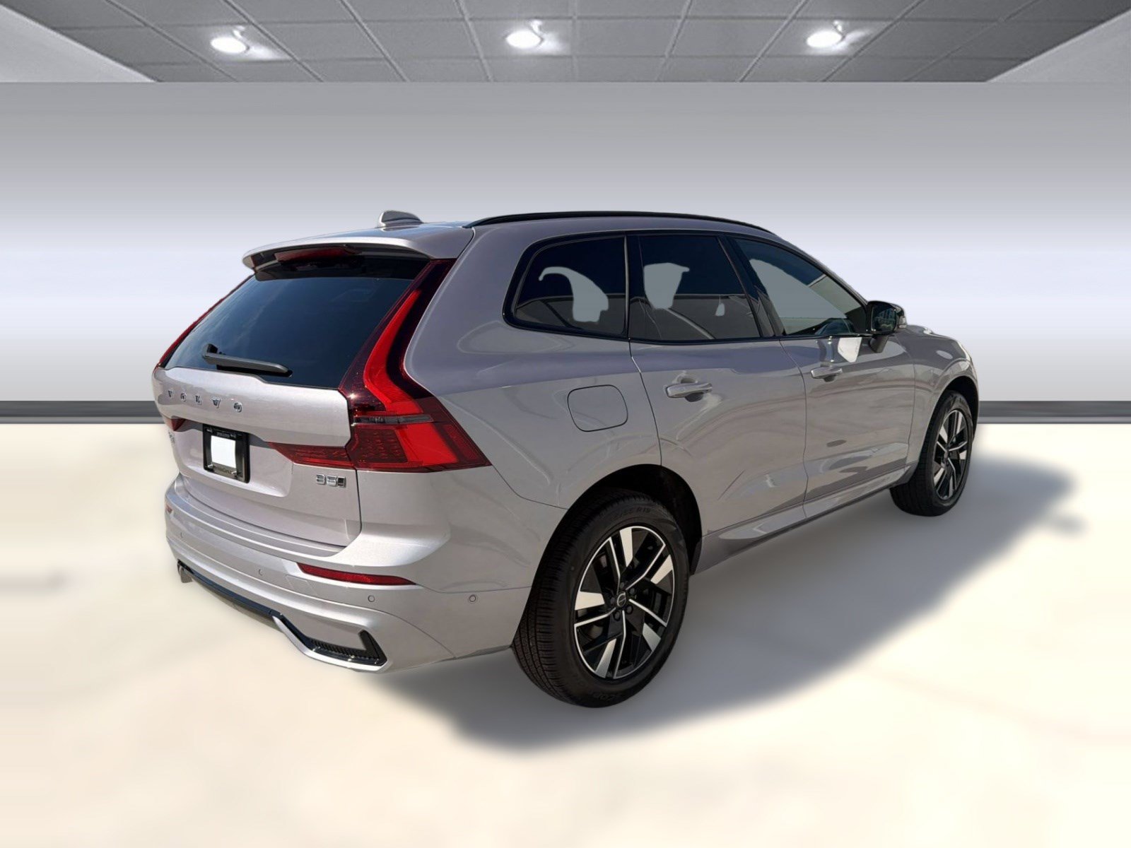 New 2026 Volvo XC60 B5 Plus w/ Climate Package AWD/4WD image 9
