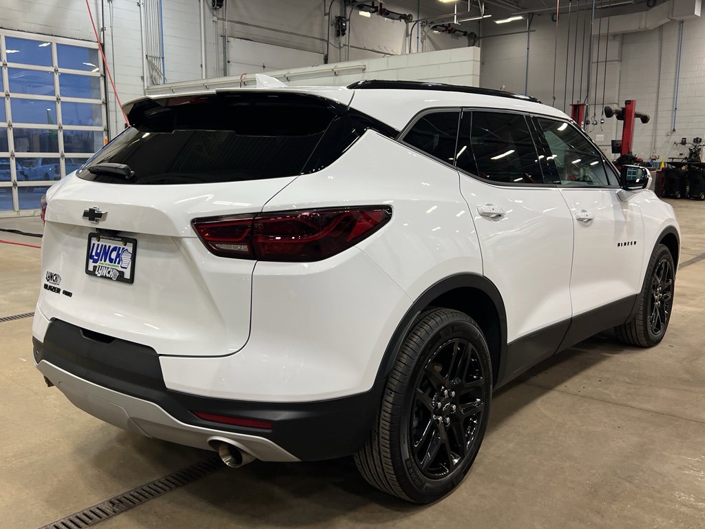 Used 2024 Chevrolet Blazer LT w/ Sound & Technology Package image 4