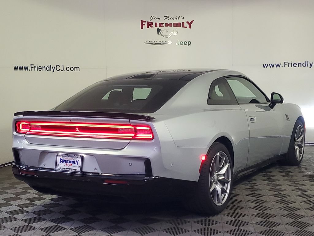 Used 2024 Dodge Charger Daytona Scat Pack w/ Plus Group AWD/4WD video 3